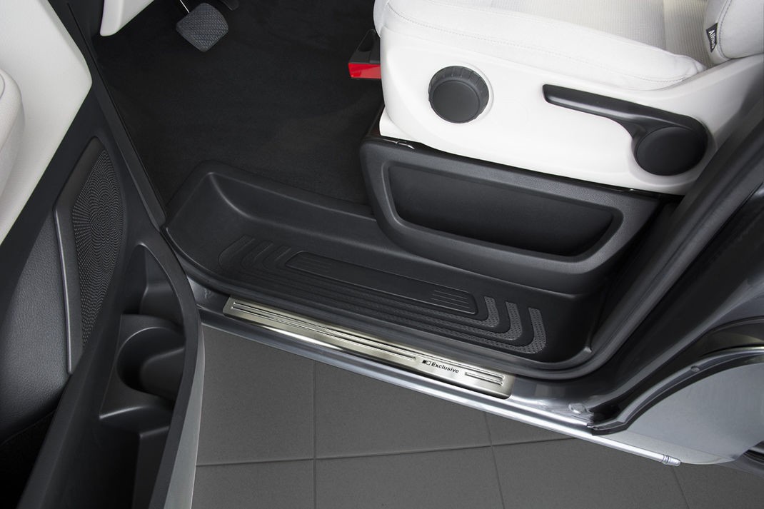 Накладки на пороги Mercedes V W447 матові