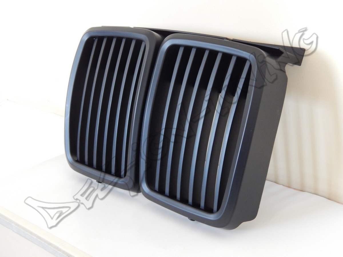 Решетка радиатора BMW E30 черная