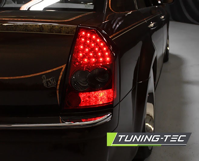 Тюнінгові ліхтарі задні CHRYSLER 300С 05-08 седан