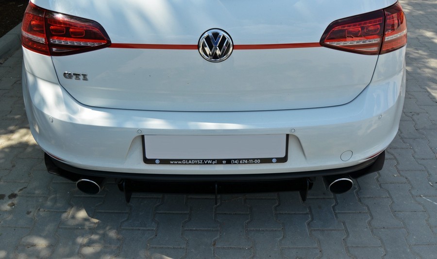 Дифузор заднього бампера Volkswagen Golf mk7 GTI
