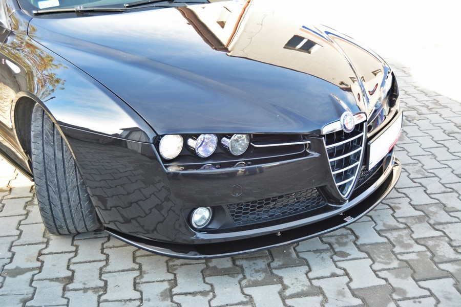 Тюнінгова накладка під передній бампер Alfa Romeo 159