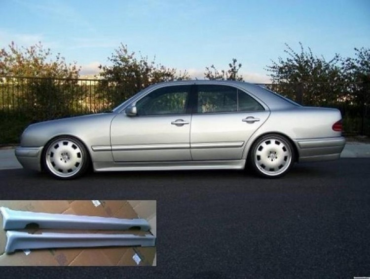 Тюнінгові накладки на пороги Mercedes W210