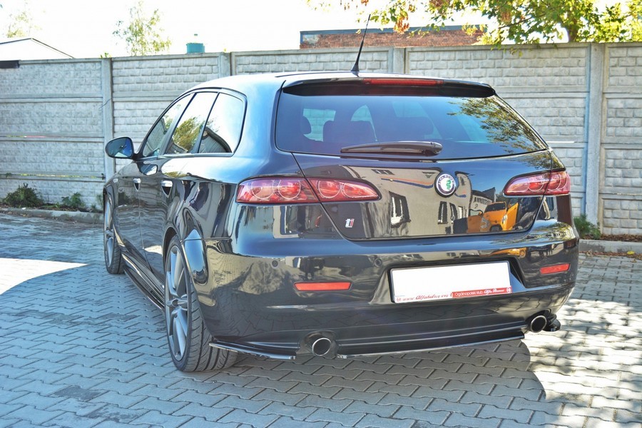 Центральная накладка заднего бампера Alfa Romeo 159 