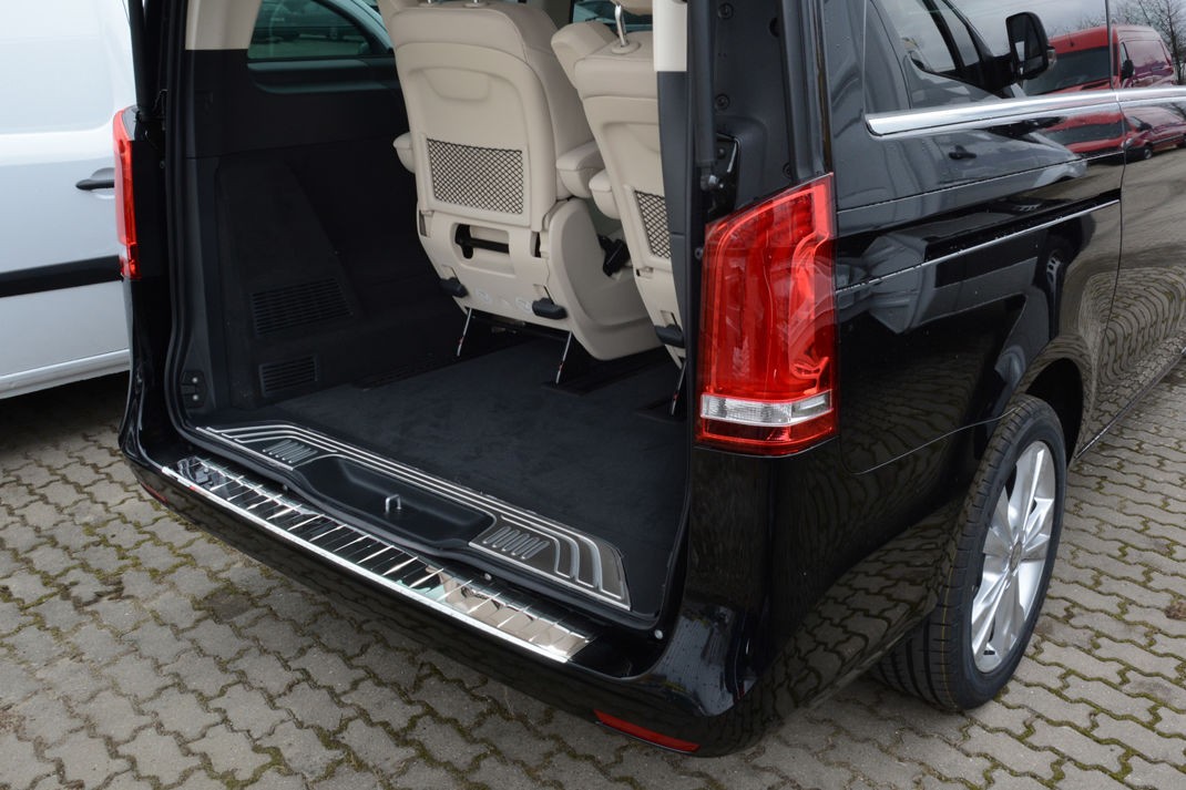 Накладка на бампер із загином та ребрами Mercedes W447 klasa V, Mercedes Vito IIII подвійне полірування