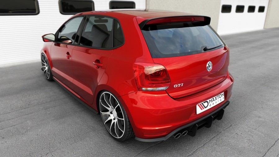 Центральна накладка на задній бампер Volkswagen Polo mk5 GTI