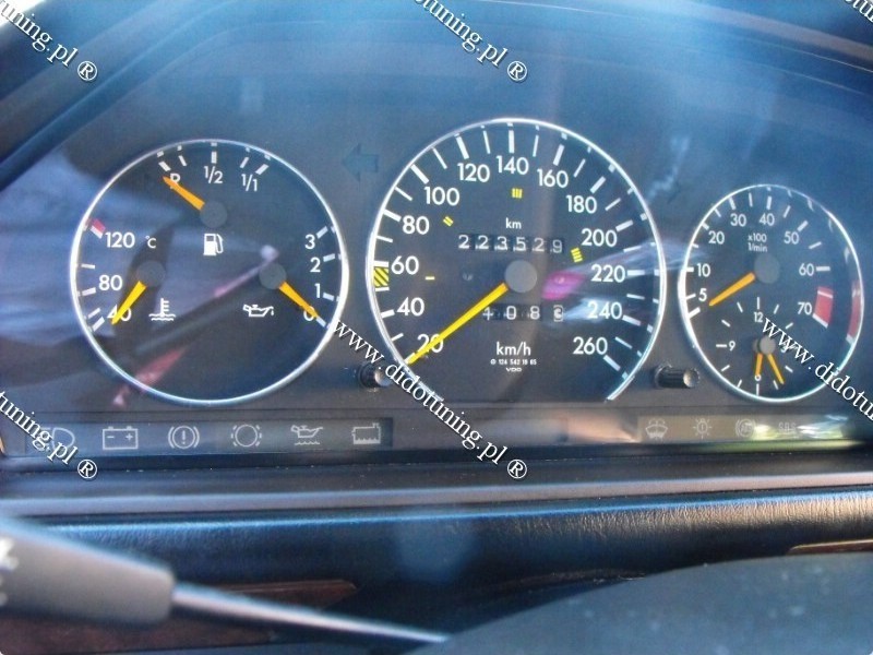 Хром кільця в щиток приладів Mercedes W124/W126