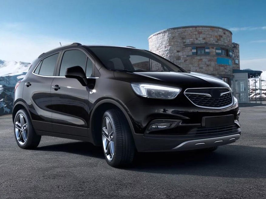 Накладка на бампер із загином та ребрами Opel Mokka X (рест.)