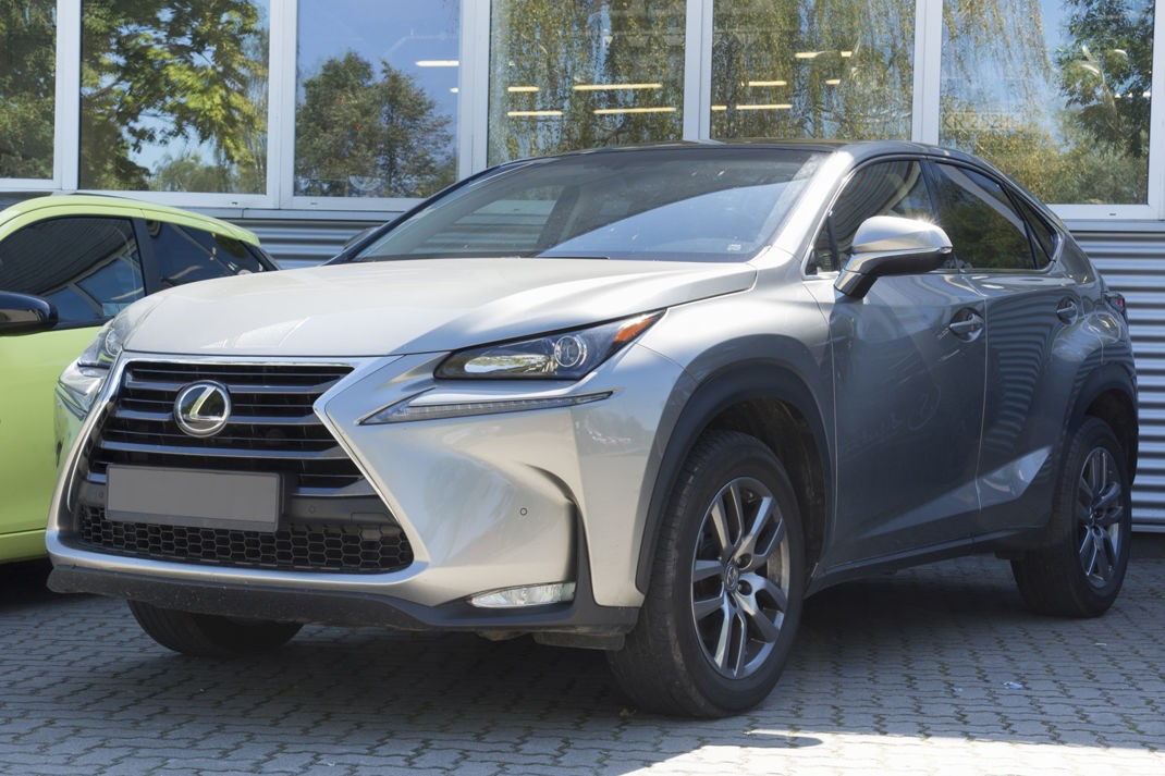 Захисна накладка на задній бампер Lexus NX