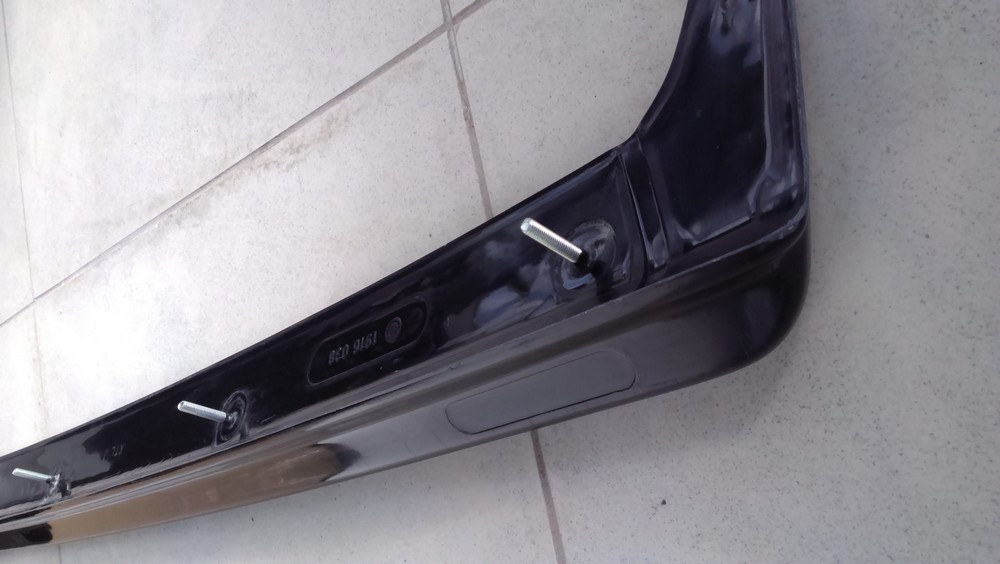 спойлер BMW E30 репліка оригіналу