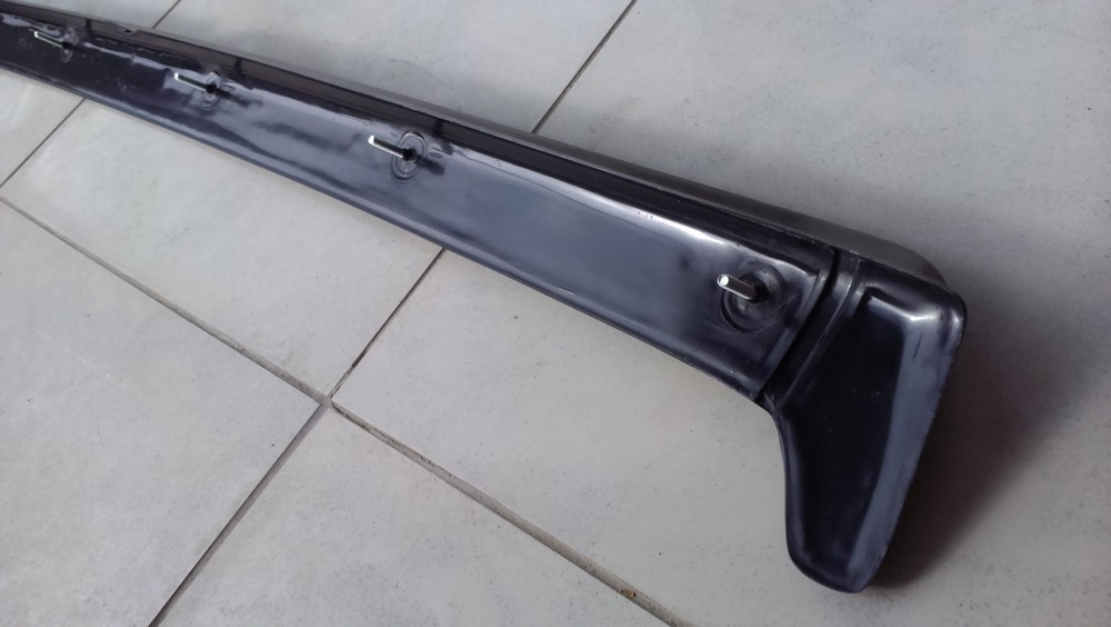 спойлер BMW E30 репліка оригіналу