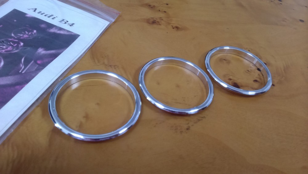 Кільця на додаткові прилади Audi 80 B4