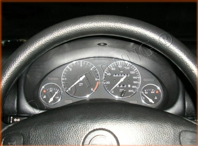 Кільця в щиток приладів Opel Corsa B (4 кільця)