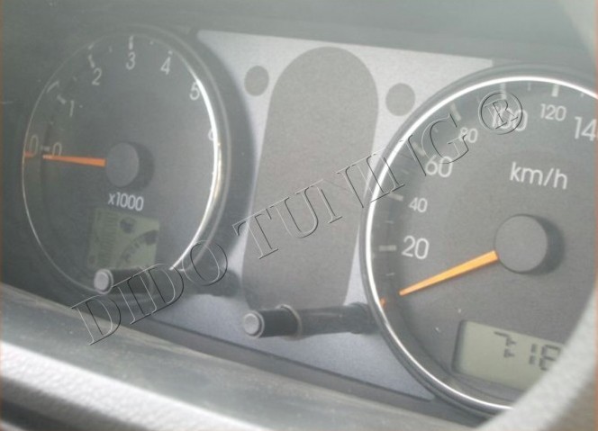 Кільця у щиток приладів Ford Fiesta MK5 / Ford Fusion