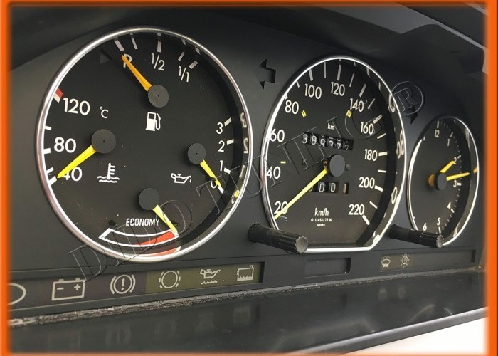 Кільця на прилади Mercedes W124/W126 (Dido)
