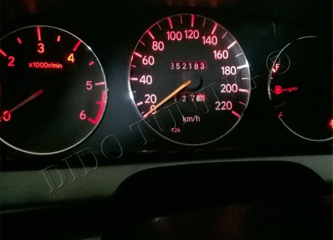 Кільця на прилади Toyota Carina E