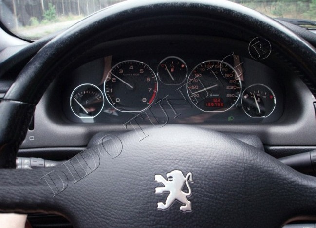 Хромовані кільця в панель приладів Peugeot 406 дорестайл (5 кілець)