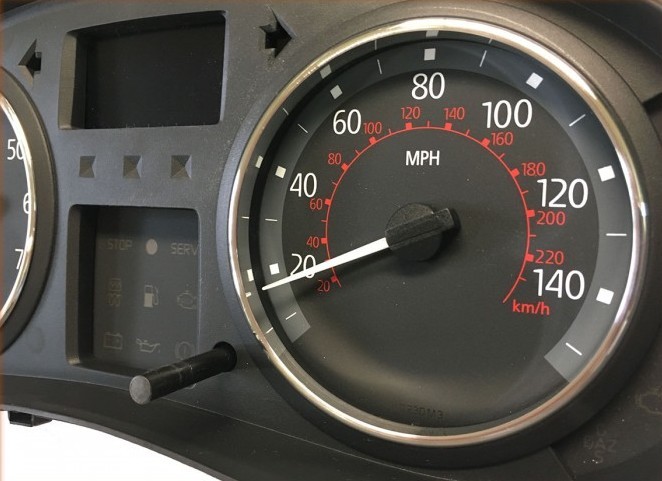 Кільця в щиток приладів Renault Clio II / Megane I / Opel Vivaro / Master / Trafic