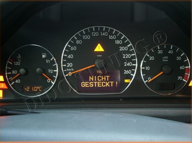 Кільця в щиток приладів Mercedes W210 післярестайл