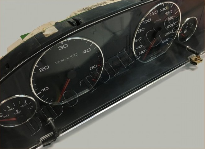 Хромовані кільця в щиток приладів Audi 100 C3/С4 / A6 C4 (4 кільця)