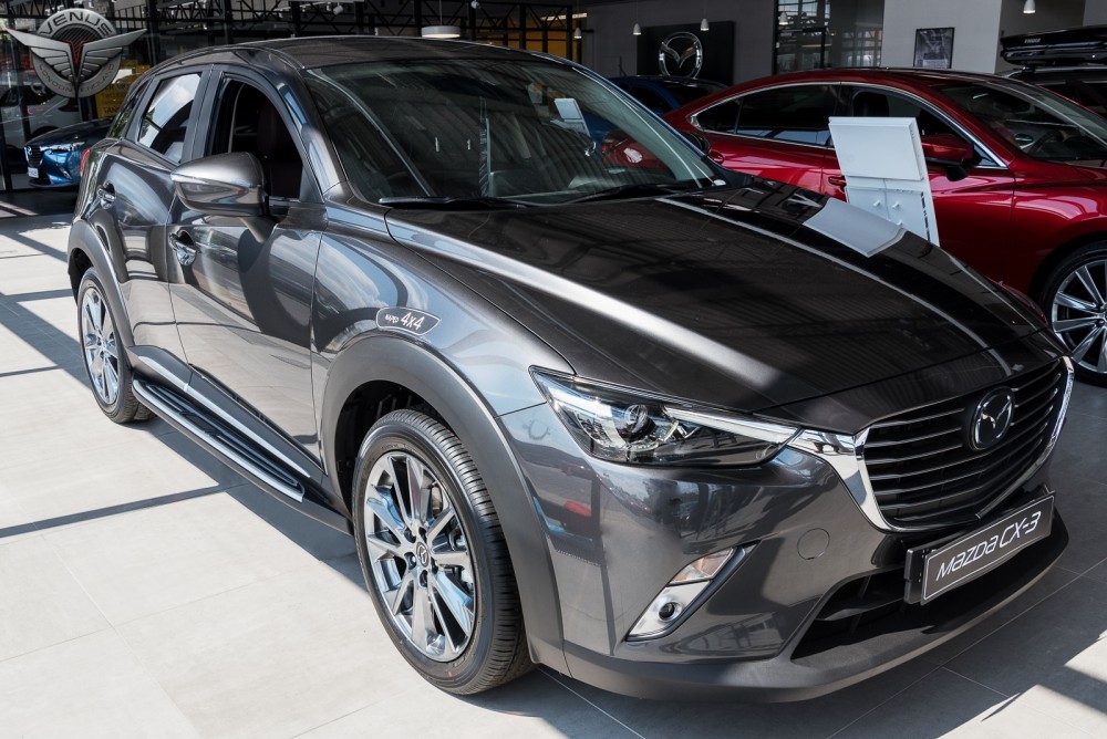 пороги (підніжки бокові) MAZDA CX-3