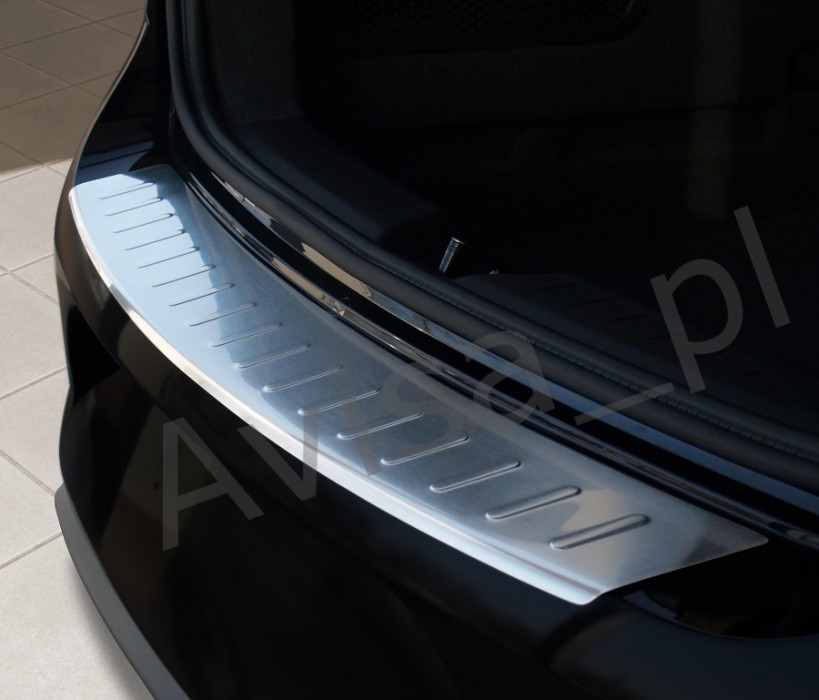 Захисна накладка на бампер із загином SEAT ALTEA