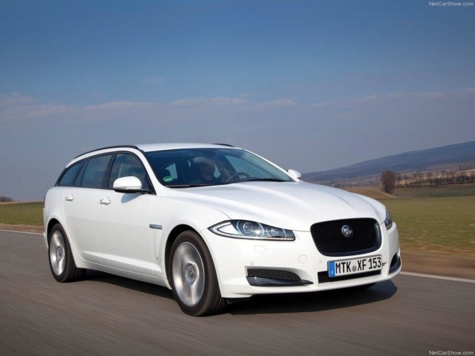 Тюнінгові накладки під пороги Jaguar XF X250 рестайл