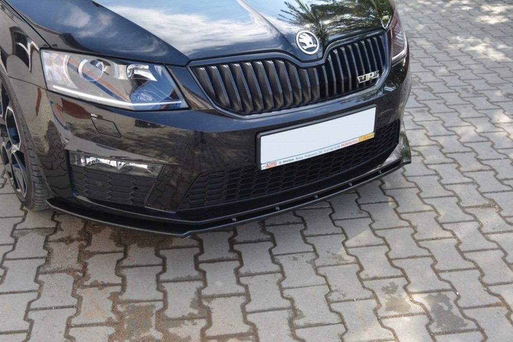 Дифузор переднього бампера Skoda Octavia МК3 версія RS дорестайл (вер.1)
