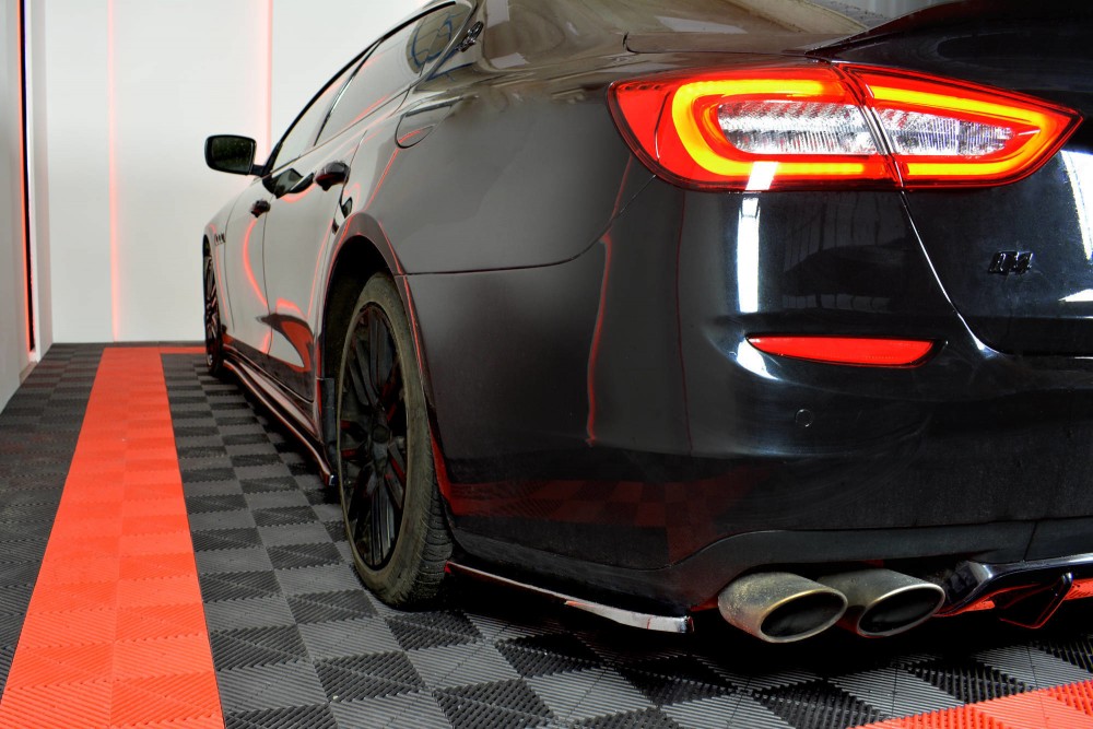 Бічні накладки на пороги Maserati Quattroporte MK6 дорестайл