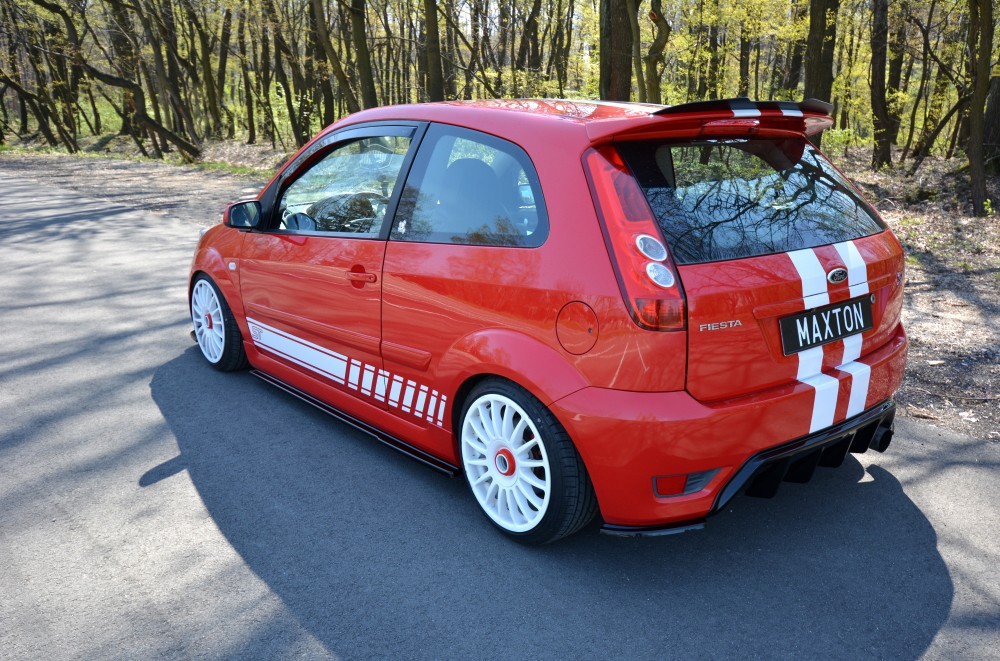 Бічні накладки на пороги Ford Fiesta mk6 ST версія