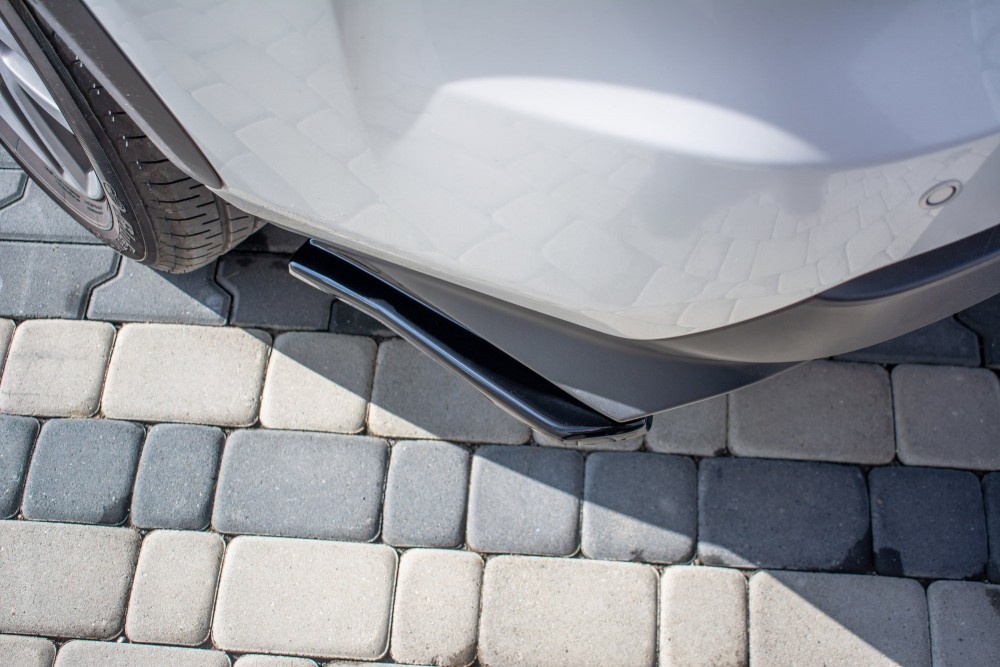 Бічні дифузори заднього бампера Lexus NX Facelift (Hybrid)