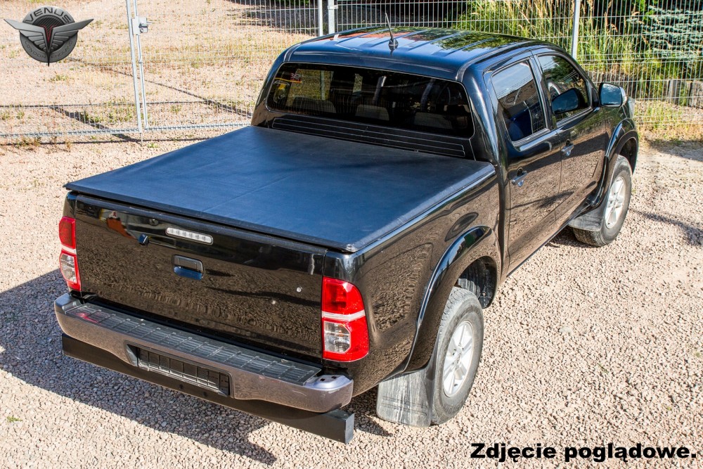 Жорстка кришка кузова пікапа ISUZU D-MAX чорна (з 3 частин)