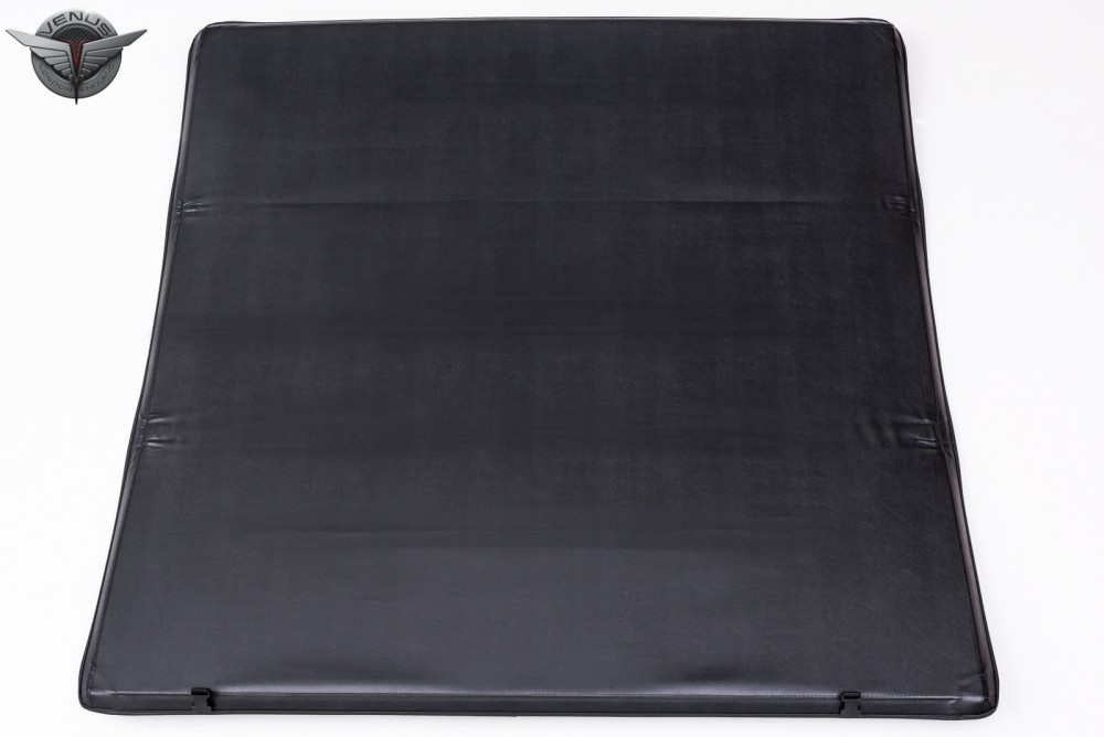 Жорстка кришка кузова пікапа ISUZU D-MAX чорна (з 3 частин)