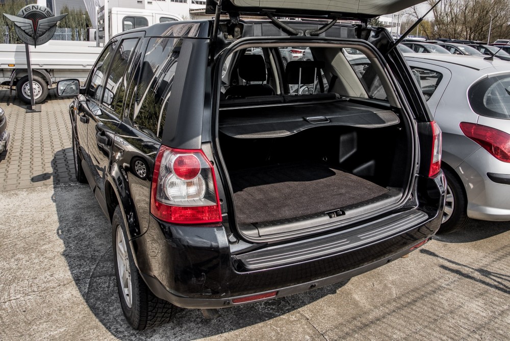 шторка-полиця багажника для LAND ROVER FREELANDER II чорна