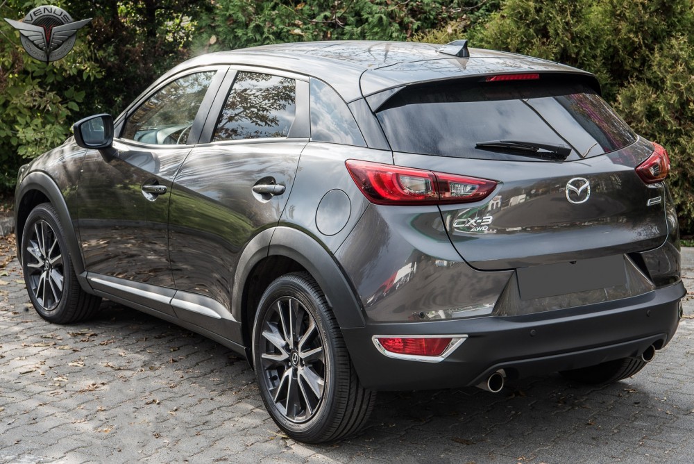 накладки на задні протитуманні ліхтарі MAZDA CX-3