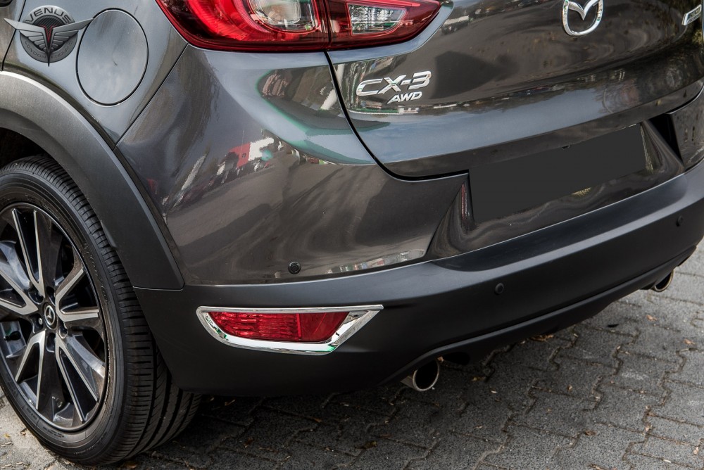 накладки на задні протитуманні ліхтарі MAZDA CX-3