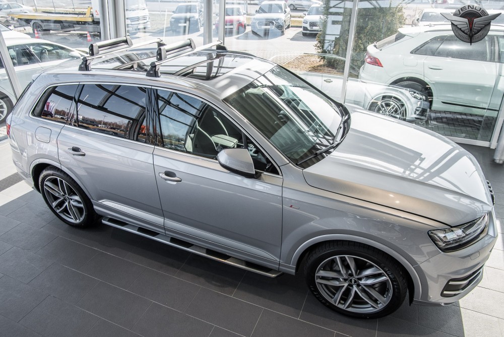 пороги (підніжки бічні) Audi Q7 II (під оригінал)