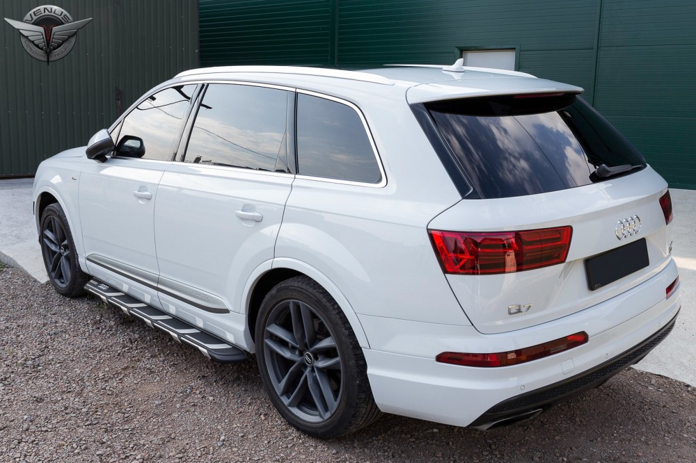 пороги (підніжки бічні) Audi Q7 4M