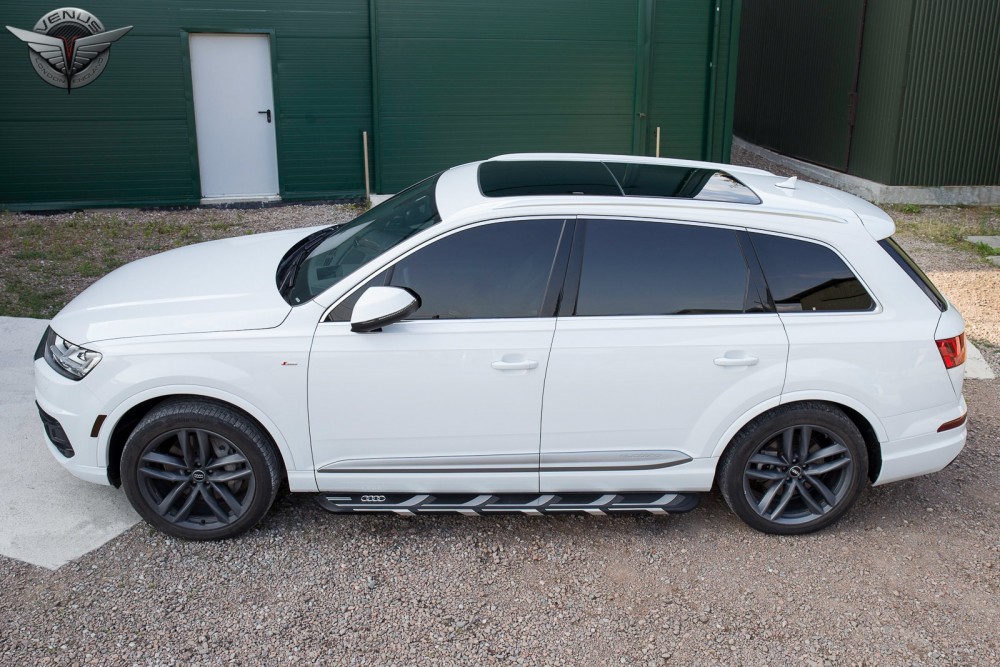 пороги (підніжки бічні) Audi Q7 4M