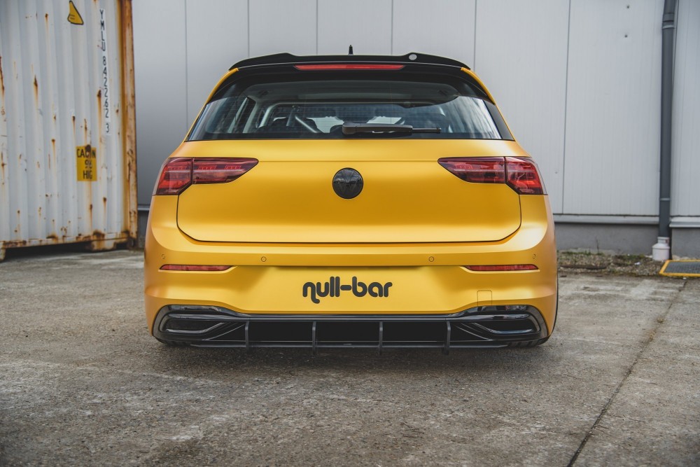 Накладка заднього бампера Racing VW Golf 8 вер.2