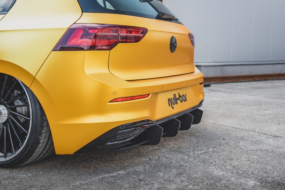 Накладка заднього бампера Racing VW Golf 8 вер.2