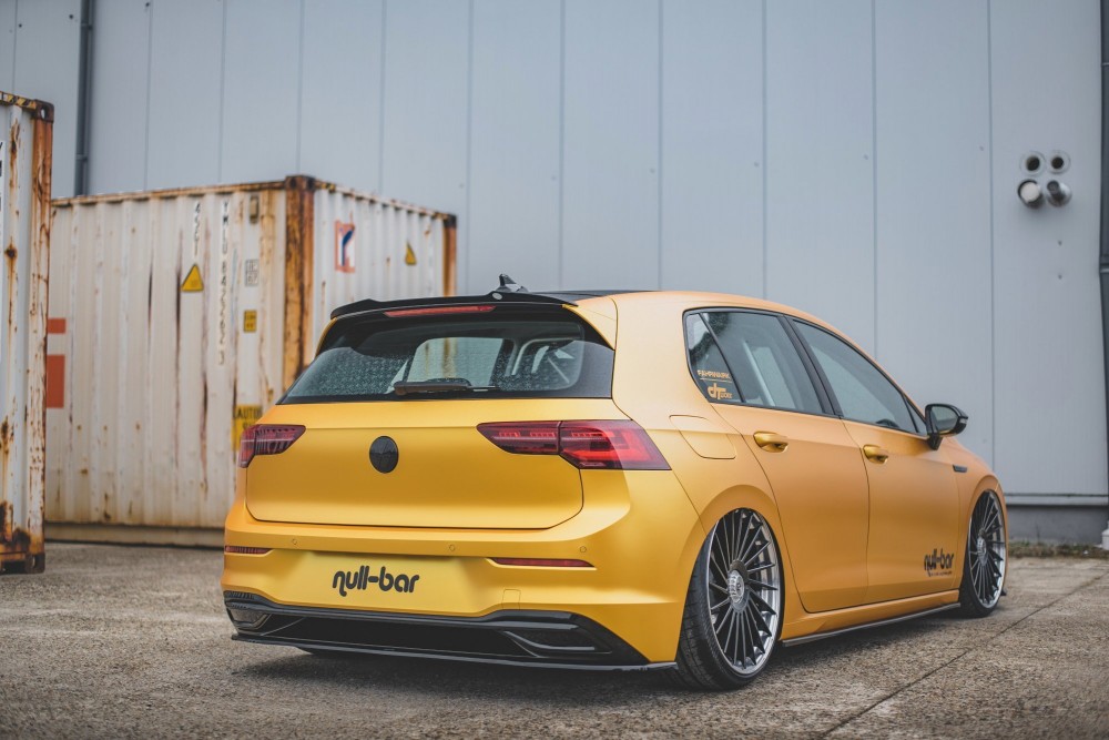 Дифузор на задній бампер VW Golf 8