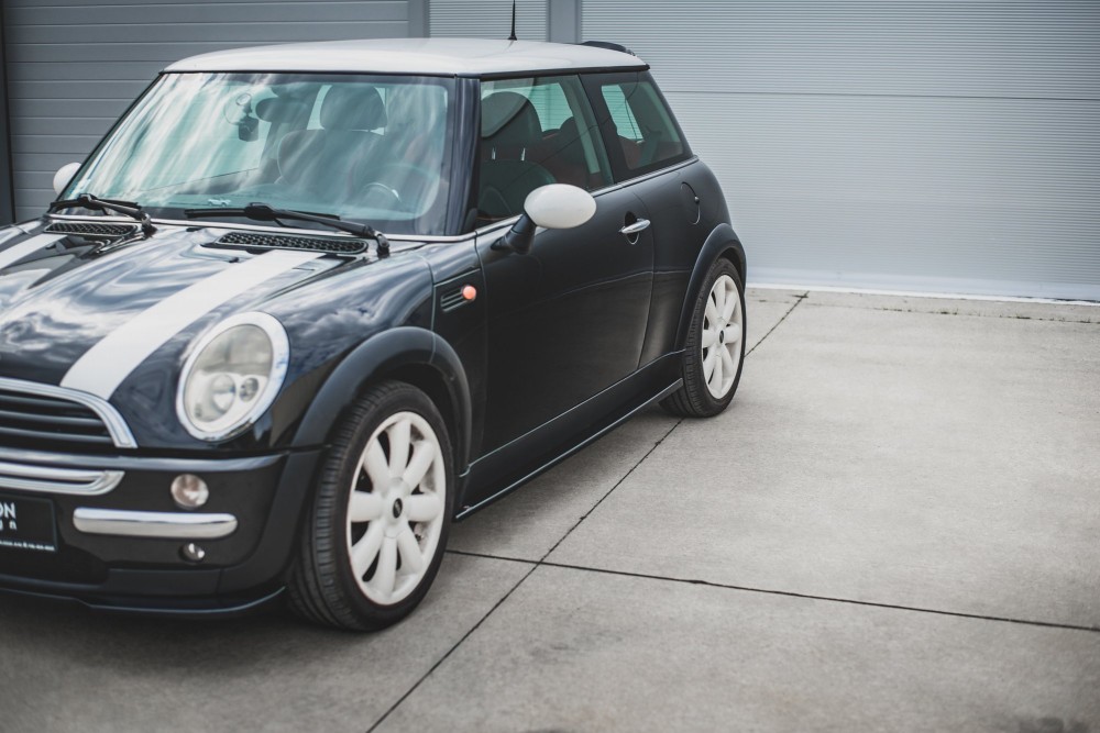 Дифузори (лістви) на бічні пороги Mini Cooper/One R50