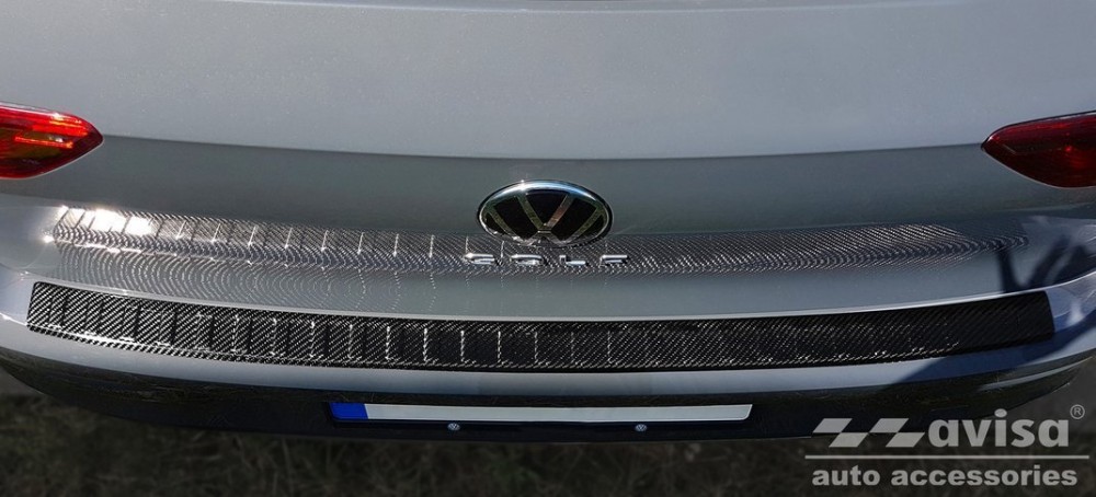 Карбонова накладка на задній бампер VW Golf VIII