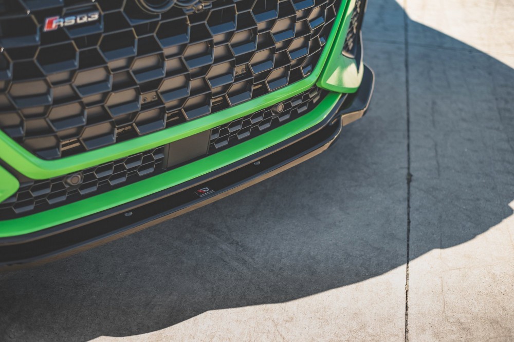 Накладка переднього бампера Audi RSQ3 Sportback F3