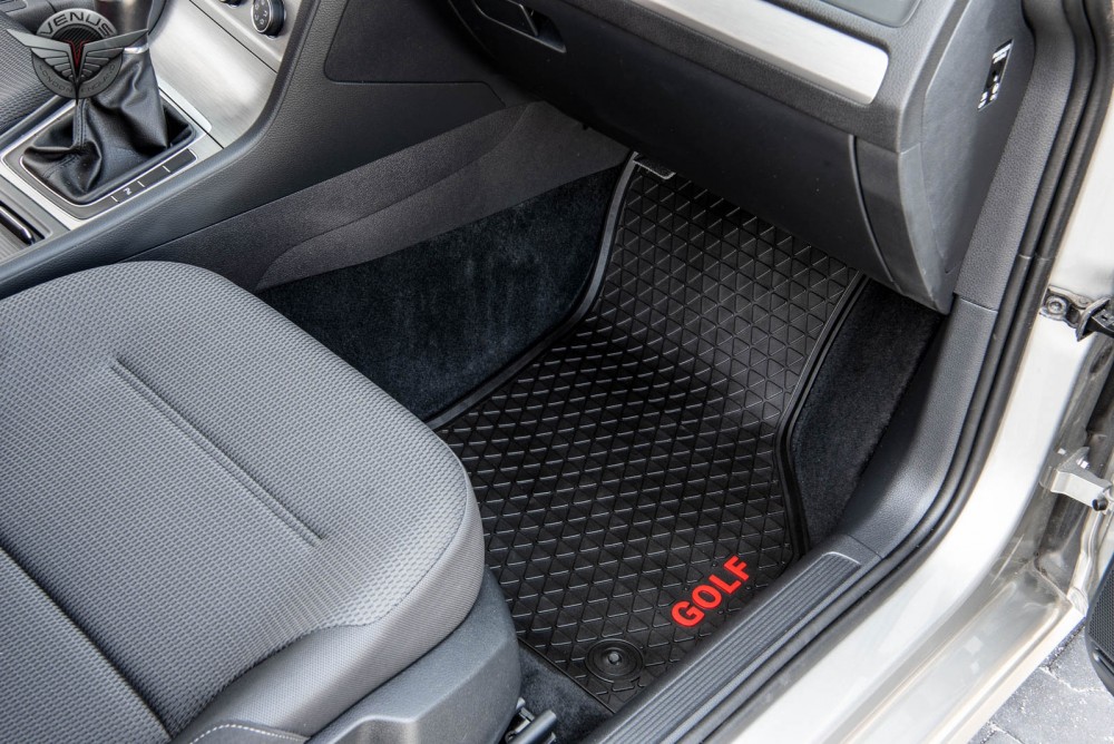 Килимки в салон VOLKSWAGEN GOLF VII