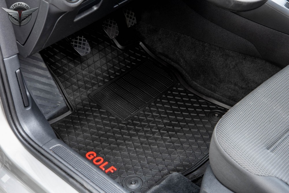 Килимки в салон VOLKSWAGEN GOLF VII