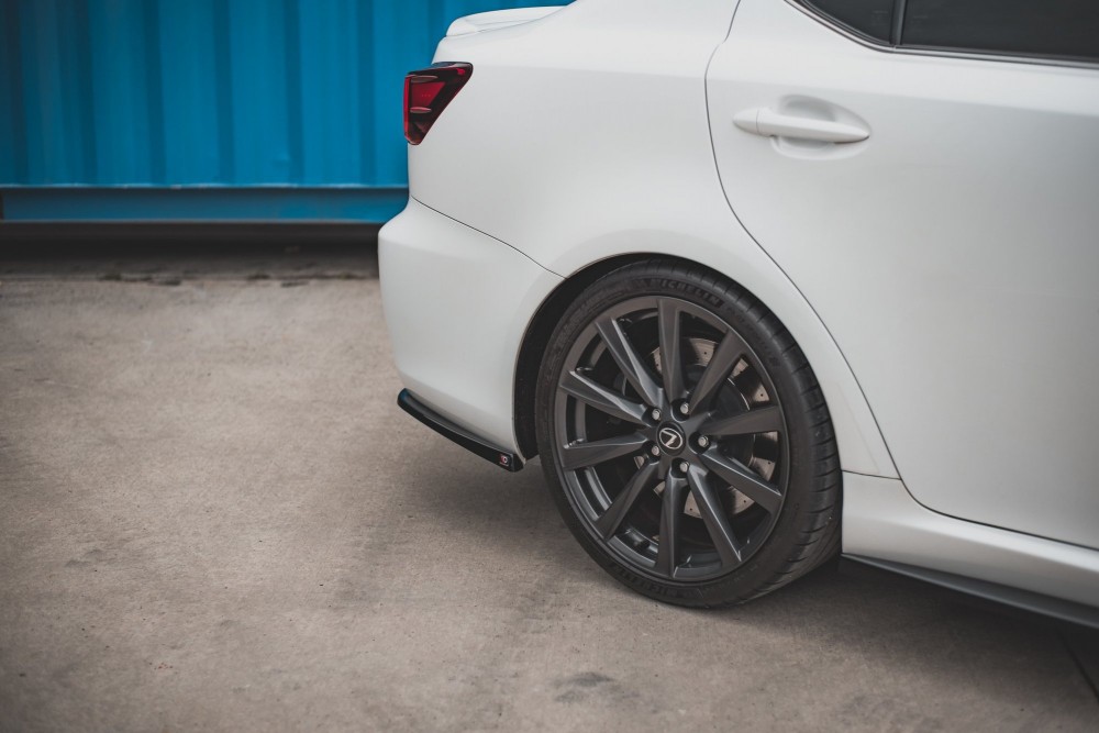 Бічні накладки на задній бампер Lexus IS F MK2