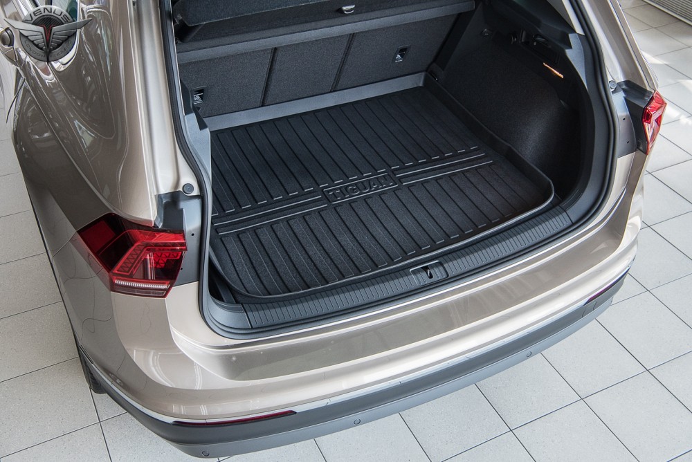Килимки в багажник VOLKSWAGEN TIGUAN 2016-... тип 1