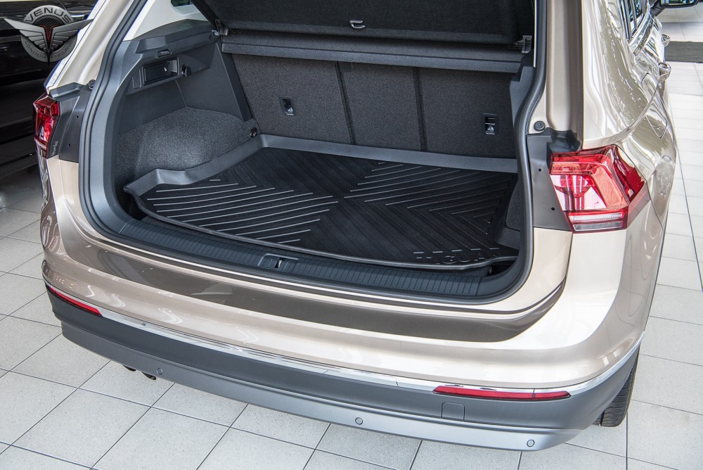 Килимки в багажник VOLKSWAGEN TIGUAN 2016-... тип 2