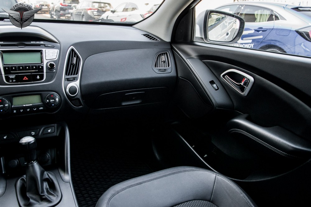 хром рамки на ручки дверей Hyundai ix35 (внутрішні)